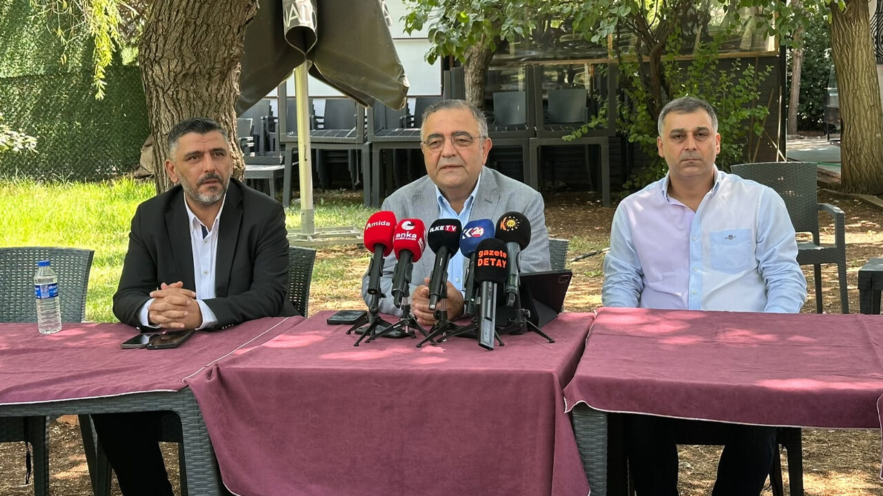 Yeni Parti3