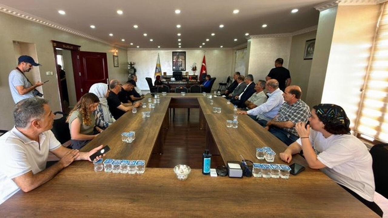 Ak Partili Vekilden Dem Partili Belediyeye Ziyaret2