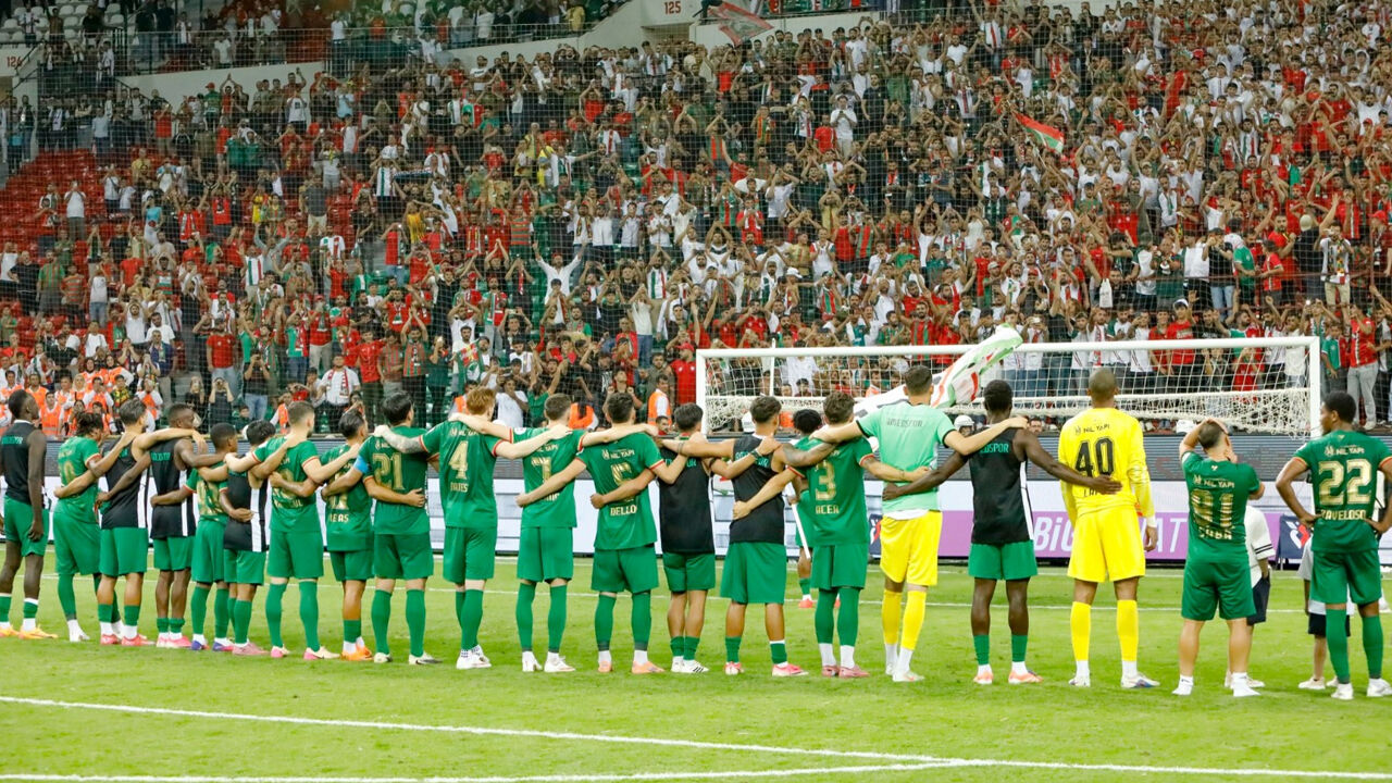 Amedspor şampiyon sever!