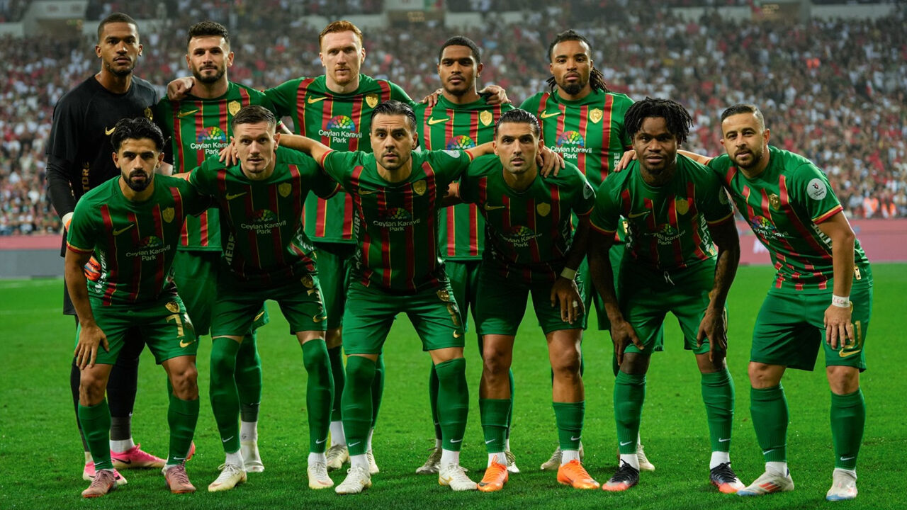 Beşiktaş’ın Hocasından Amedspor Taraftarına 40 Bin “Hayvan” Benzetmesi5