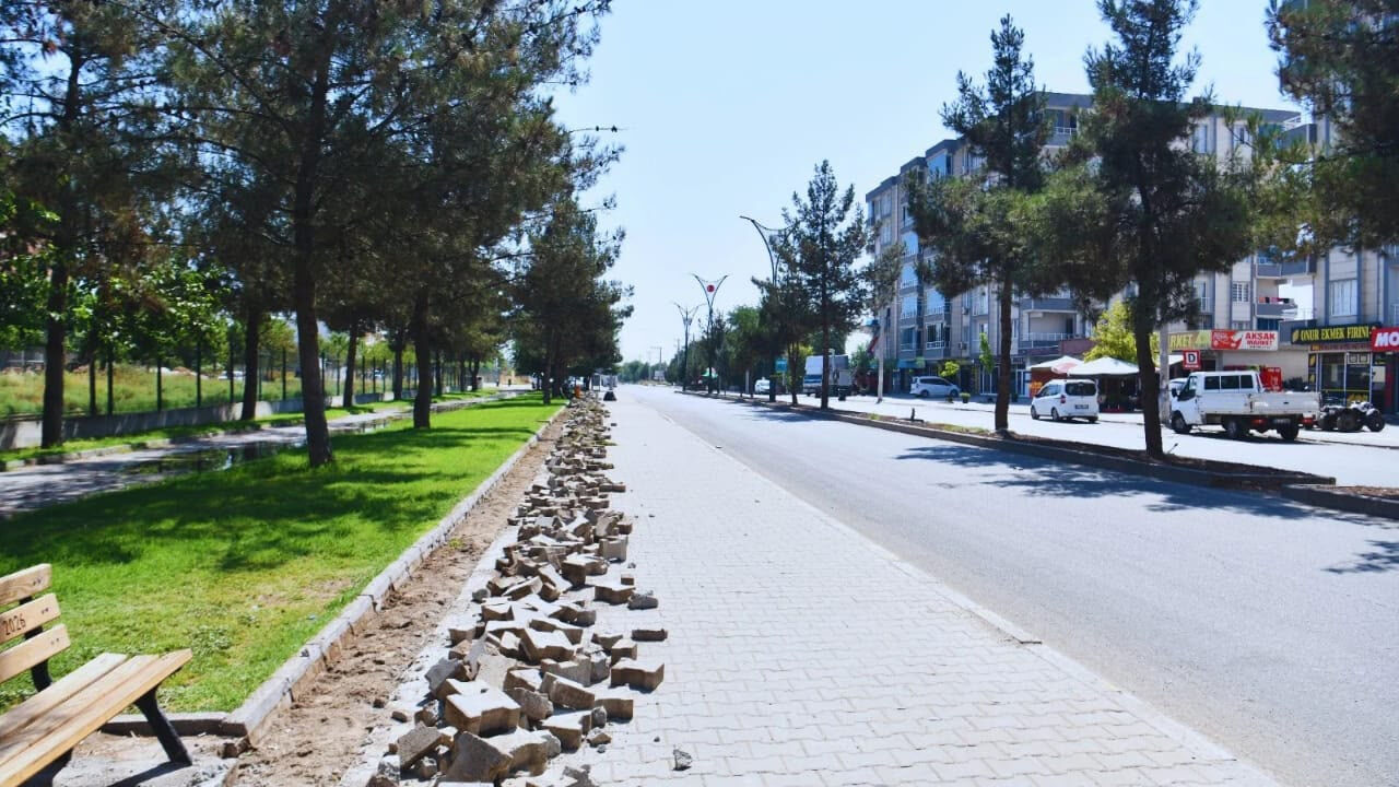Bismil’de Sanayi Yürüyüş Yolunda Çalışmalar Hızlandı4