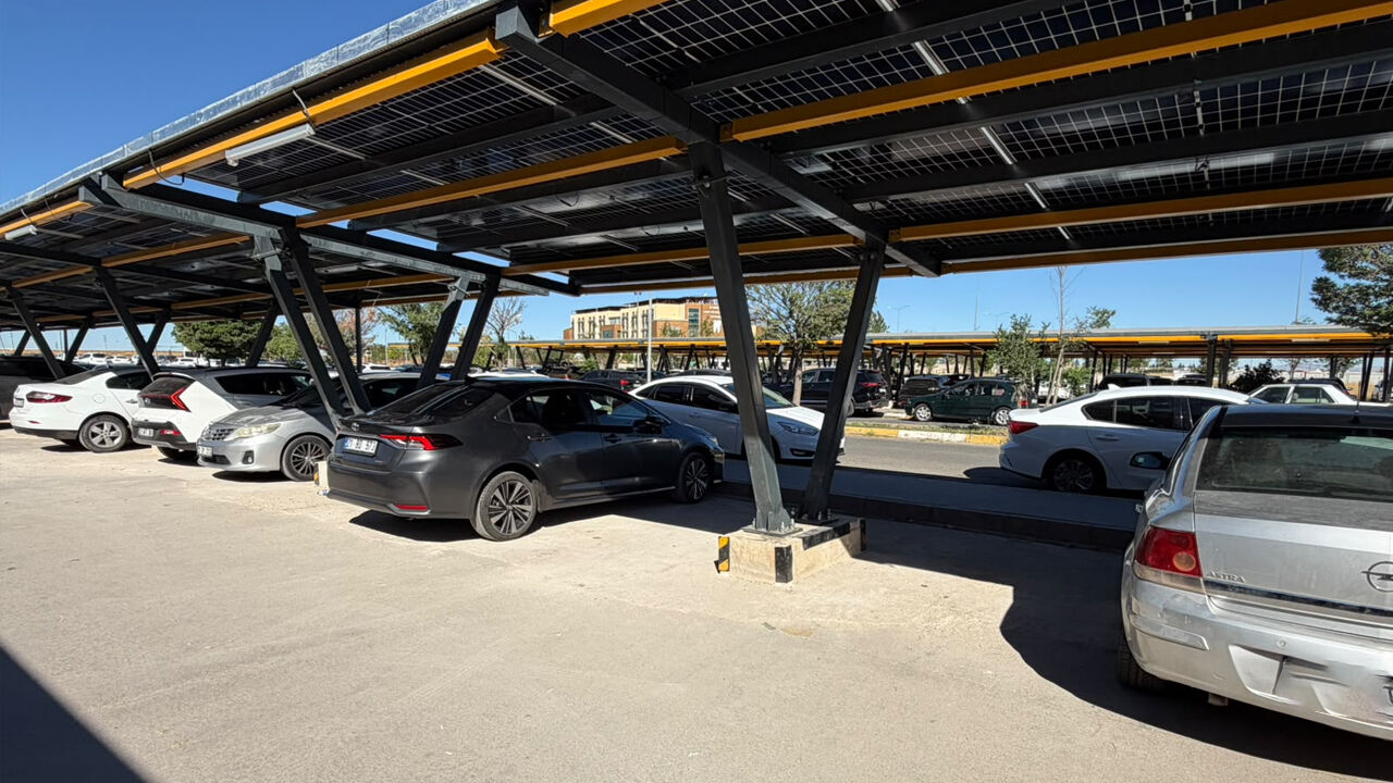 Diyarbakır Gazi Yaşargil Hastanesi Otoparkında ‘Park Zulmü’4