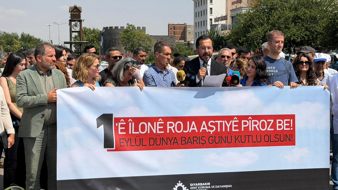 Diyarbakır’da 1 Eylül Dünya Barış Günü’nde Kalıcı Barış Için Çağrı Yapıldı2
