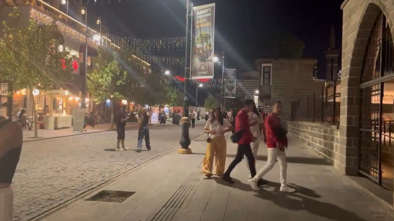 Diyarbakır’ın Renkli Geceleri