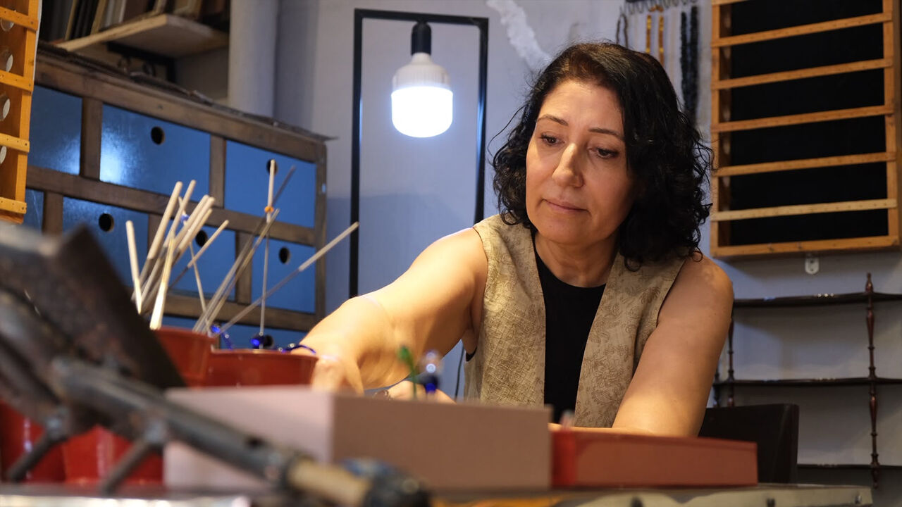 Diyarbakırlı Songül Camlara Hayat Veriyor3