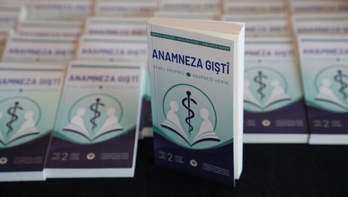 Diyarbakır’da Kürtçe sağlık dili için ‘Genel Anamnez’ kitabı tanıtımı