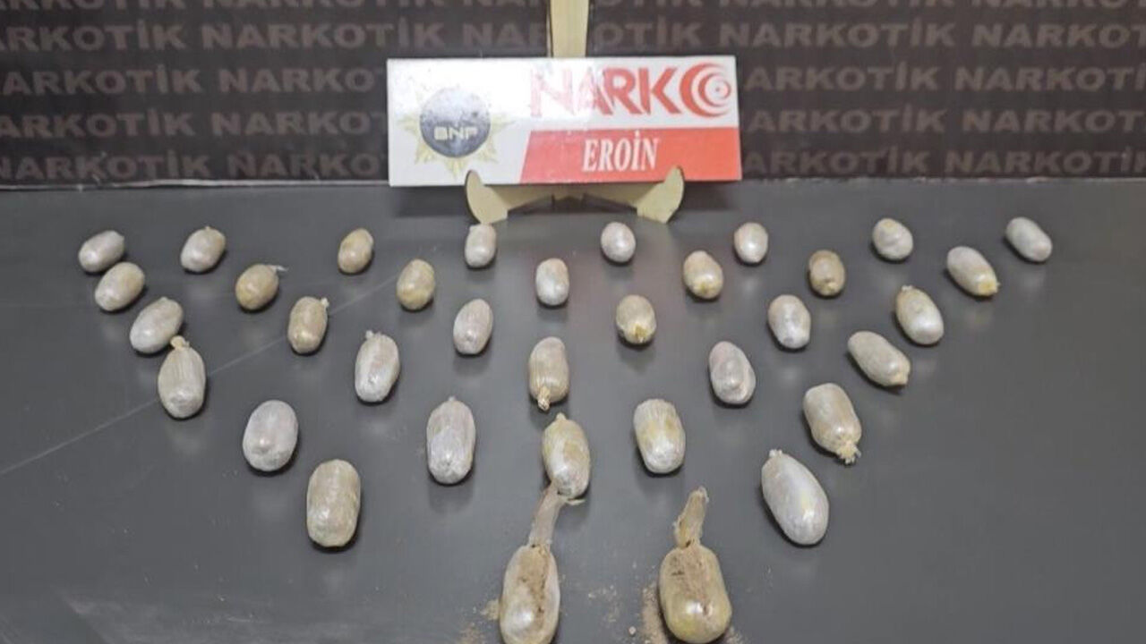 Midesinde 35 Paket Eroin Çıktı2