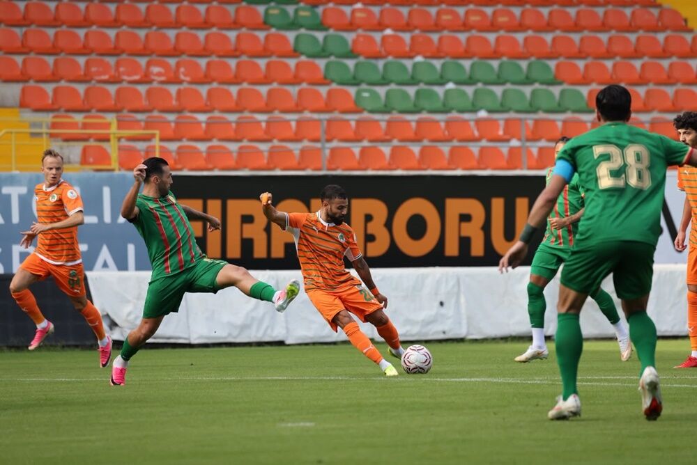 Alanyaspor-2