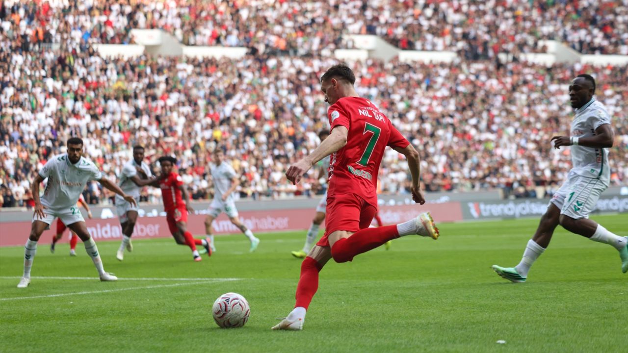 Derin Futbol’da Amedspor Krizi1