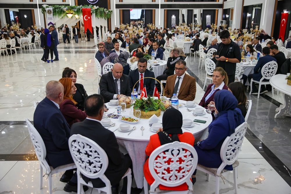 Diyarbakir Aileler Yemek