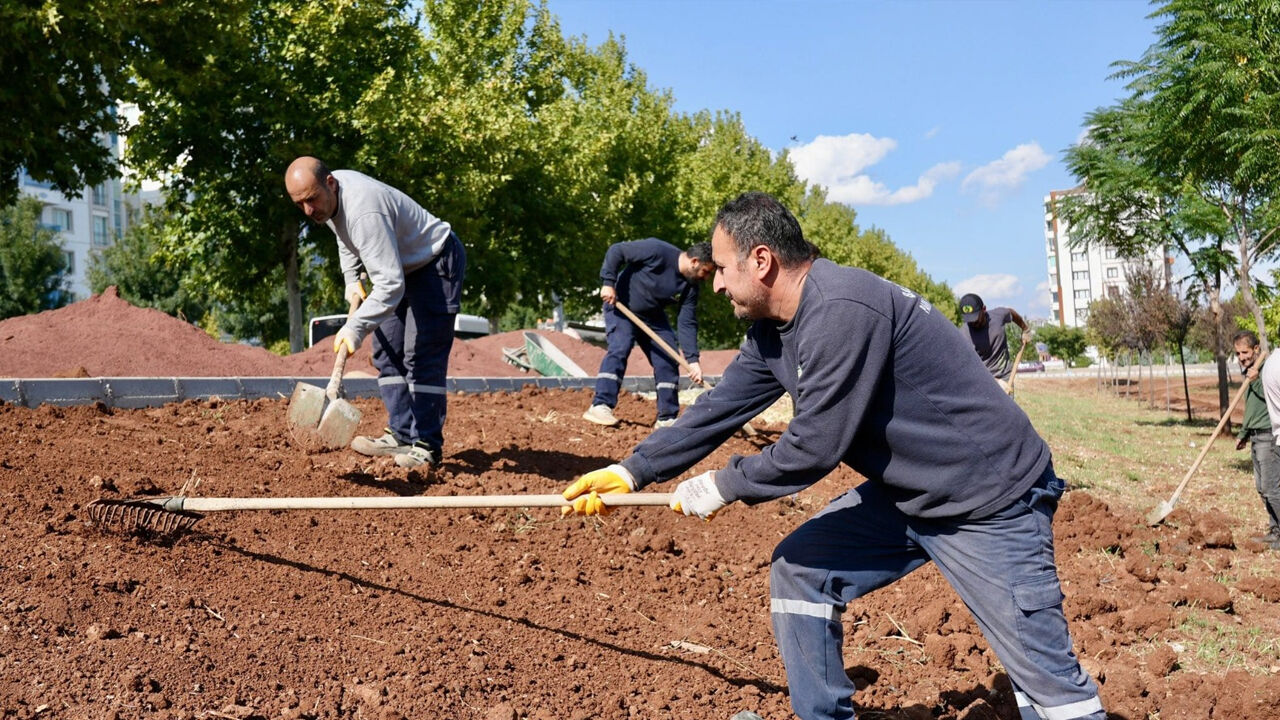 Diyarbakır Bağlar’da Ahmed Arif Parkı Tamamlanıyor3
