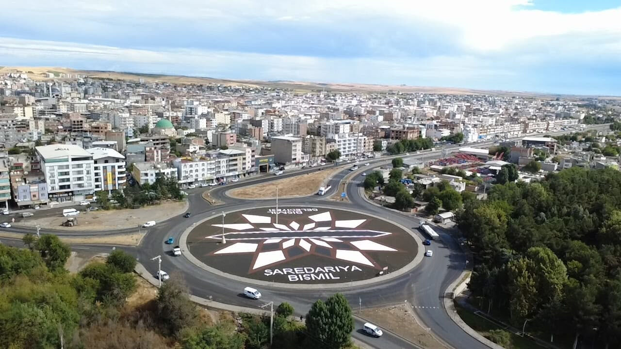 Diyarbakır Bismil’de, Kuru Peyzaj Çalışmaları Devam Ediyor2