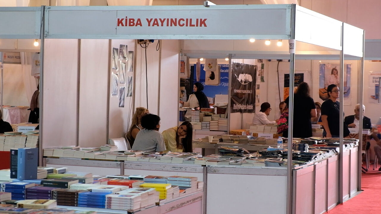 Diyarbakır Kitap Fuarı’nda Heyecan Sürüyor6