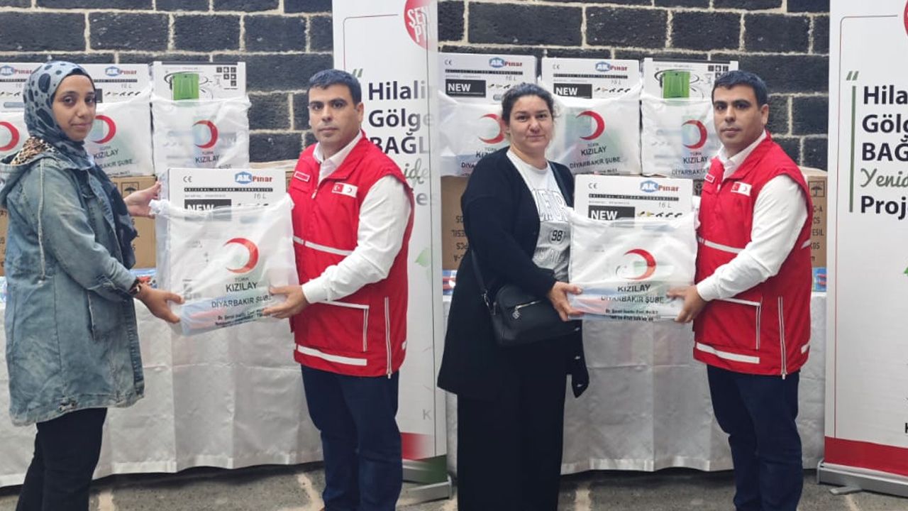 Diyarbakır Kızılay’dan Bağ Üreticilerine Destek