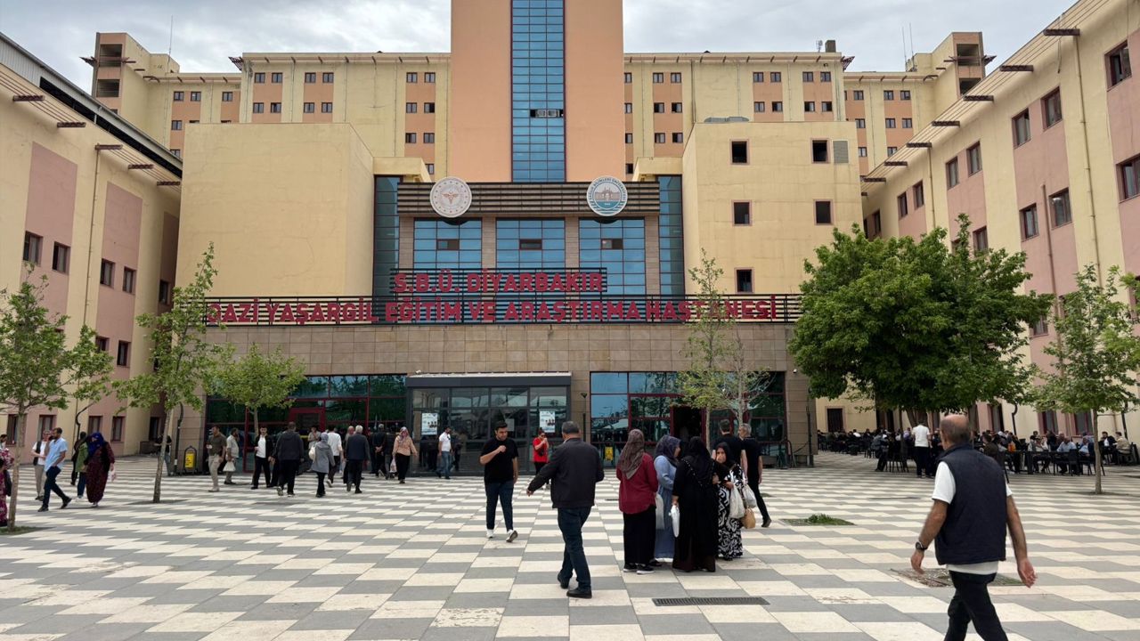 Diyarbakır'da Hastanede Sözleşmeli Personel Krizi5