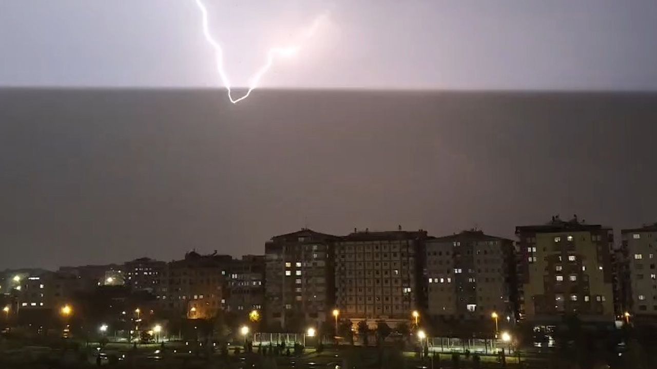 Diyarbakır’da Şimşeklerin Dansı3