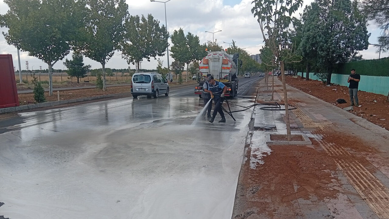 Ekspres Yazdı, Belediye Temizledi1